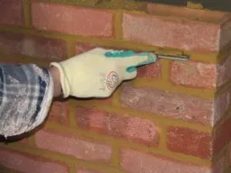 brick restoration Berkhamsted, repointing a wall, repointing brickwork repointing bricks, Re-pointing Grinding, repointing lime mortar